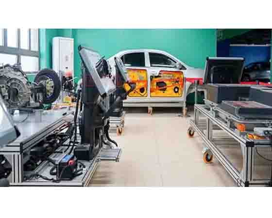 提升技能，駕馭未來：新能源汽車實訓的技能提升