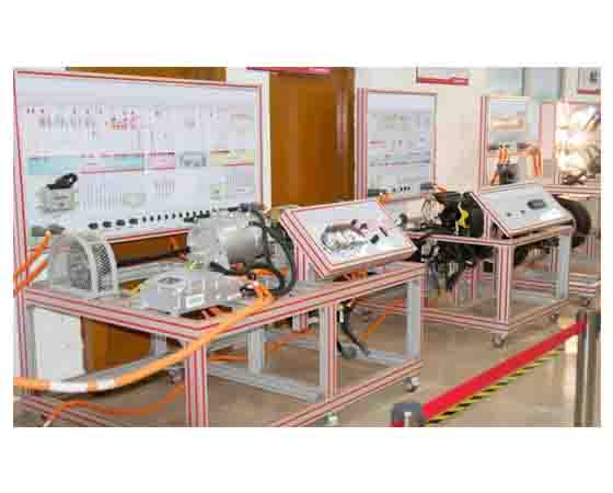 建設新能源汽車生產性實訓基地,服務?